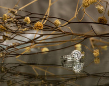 Load image into Gallery viewer, Genuine Silver Engagement Ring L072 GRACEFUL