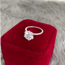 Load image into Gallery viewer, Genuine Silver Engagement Ring R066