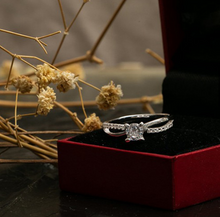 Load image into Gallery viewer, Genuine Silver Engagement Ring L152