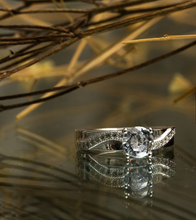 Load image into Gallery viewer, PREMIUM Genuine Silver Engagement Ring P104 CONFIDENT