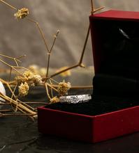 Load image into Gallery viewer, PREMIUM Genuine Silver Engagement Ring P185