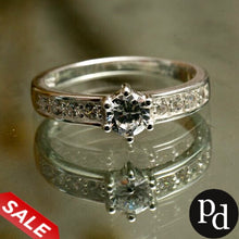 Load image into Gallery viewer, Genuine Silver Engagement Ring P047
